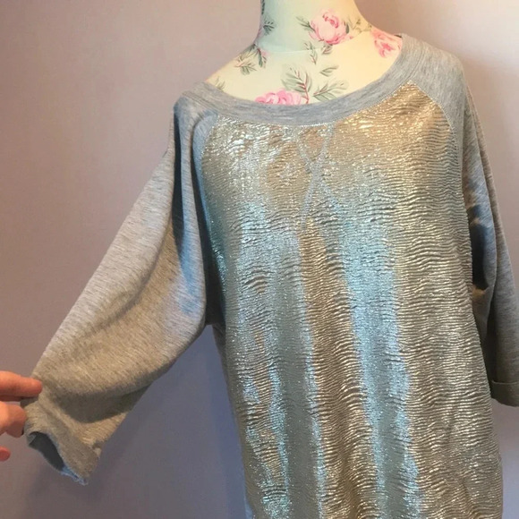 LMK Tees - Long Sleeve/Tops, Size M for Women - Picture 3 of 8